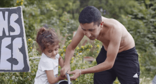©LA TERRE DES VERTUS SEEDS OF THE VERTUS VincentLapize A Perte De Vue Petite Fille&Salim